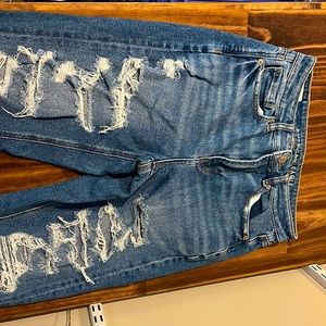 American eagle mom jeans size 4 Long
